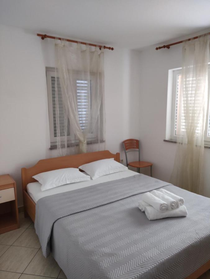 Apartments Markota Sukošan Екстериор снимка