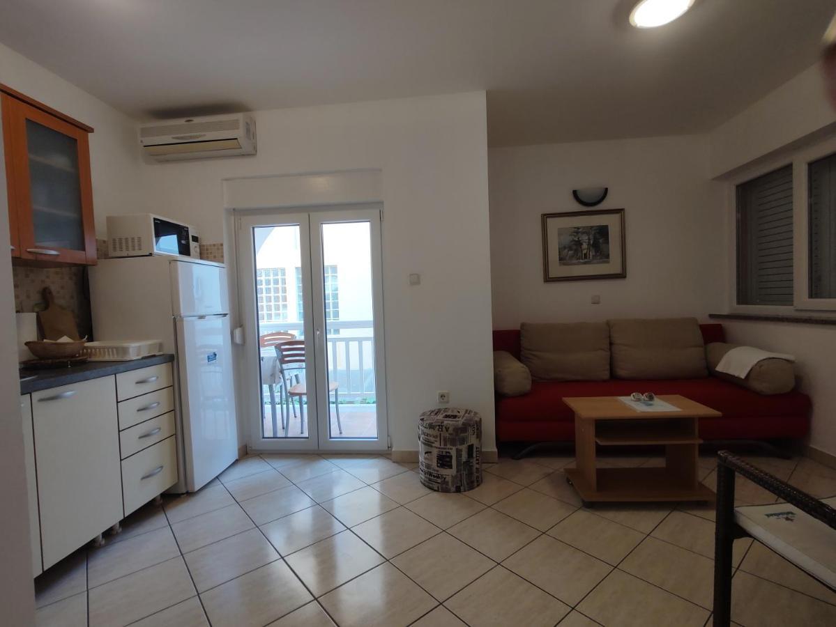 Apartments Markota Sukošan Екстериор снимка