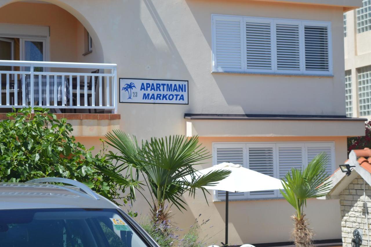 Apartments Markota Sukošan Екстериор снимка