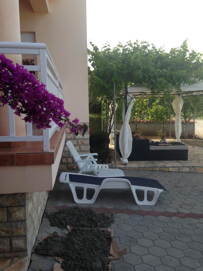 Apartments Markota Sukošan Екстериор снимка